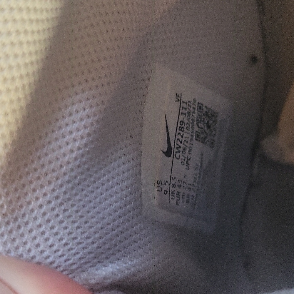 Air Force 1 - Picture 4 of 4